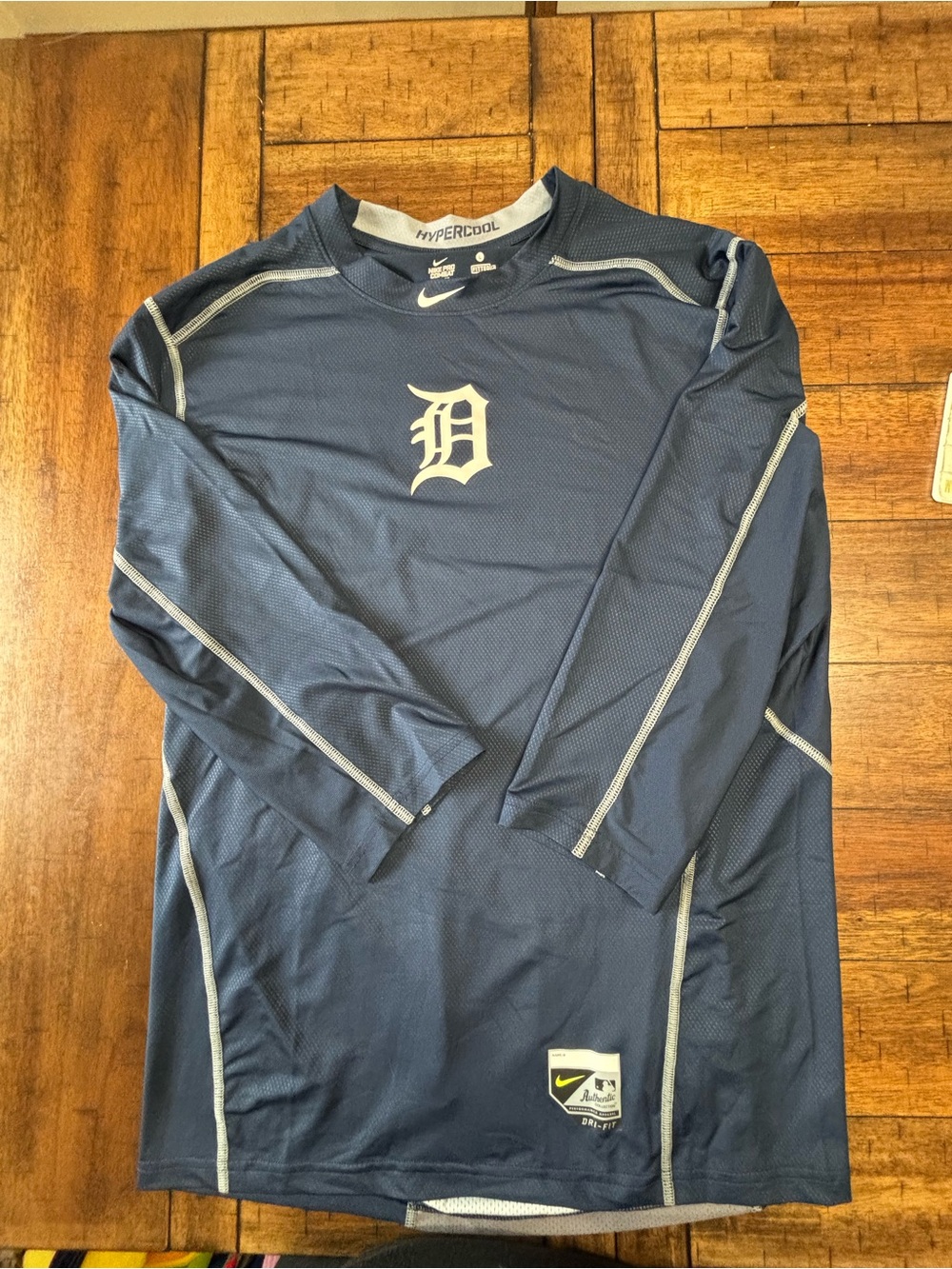 Nike Detroit Tigers Hypercool Navy Athletic Performance 3/4 Shirt